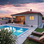 Ferienhaus Beautiful In *