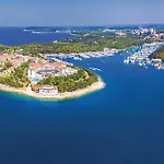 Beautiful In بيت للعطل